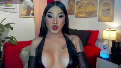 TRICXIEBELLE online show from May 2, 6:14 pm