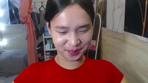 your_twinkletoes18 online show from March 12, 9:57 am