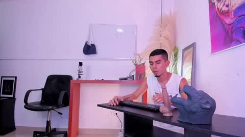 Angel online show from May 2, 12:44 pm