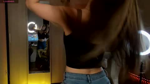 Anikka online show from September 23, 5:07 pm