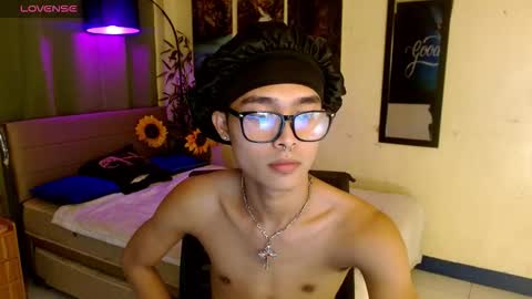 yourasiancarl online show from November 7, 5:26 pm