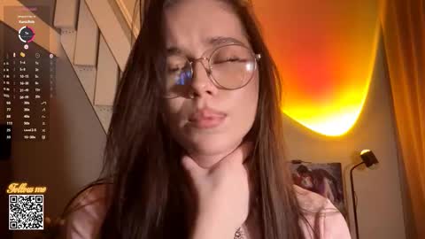 Elsa online show from March 15, 3:37 pm