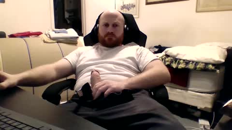 Snapshot of yourbewbs chatting on December 11, 5:10 am yourbewbs online show from December 11, 5:10 am