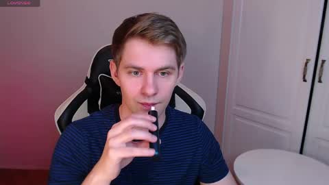 Billy online show from April 27, 1:36 am
