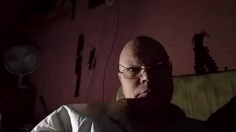 yourfans78gt31 online show from April 1, 9:23 pm