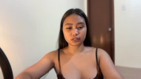 yourfantasyyy_ online show from June 25, 10:15 pm
