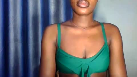 favcamgirl online show from January 18, 8:01 am