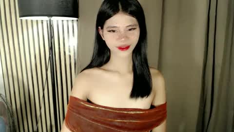 Vivian online show from December 14, 5:24 am