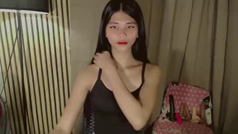 Vivian online show from February 16, 11:58 pm