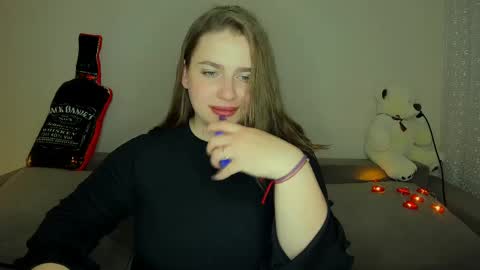 Snapshot of yourgem__ chatting on February 25, 10:42 pm yourgem__ online show from February 25, 10:42 pm