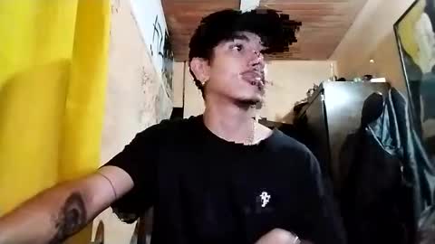 Snapshot of yourgodzeus chatting on February 19, 3:17 am yourgodzeus online show from February 19, 3:17 am