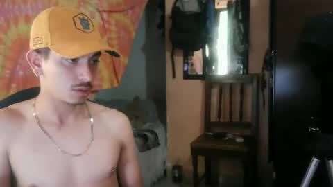 Snapshot of yourgodzeus chatting on September 19, 9:51 pm yourgodzeus online show from September 19, 9:51 pm