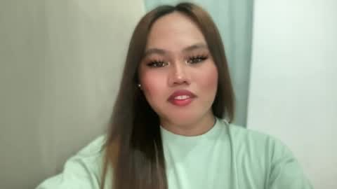 yourhotgirl_lyn online show from August 9, 7:14 am