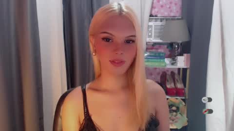 KYLIE MORE online show from July 7, 8:29 am