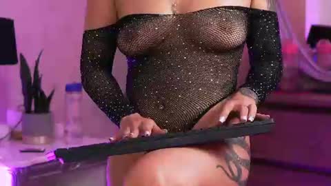 Alicia online show from July 6, 4:53 am