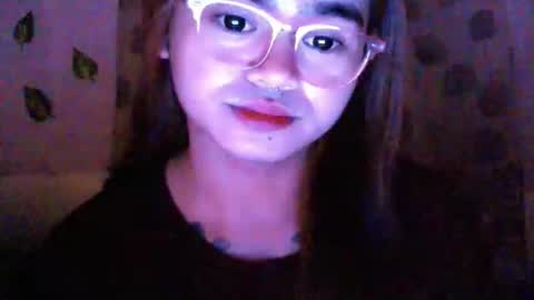 yourprincessthea online show from February 15, 9:19 am