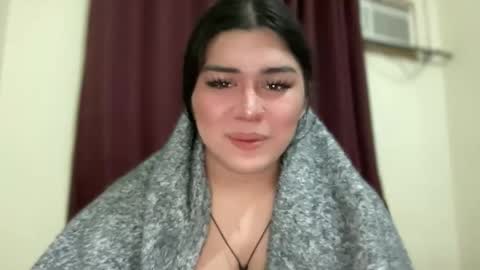 yoursexytowngirl online show from May 3, 1:28 pm