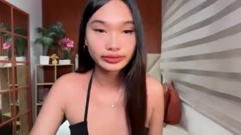yoursluttyashxx online show from July 28, 12:08 am