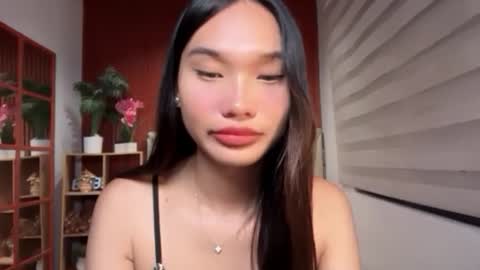 yoursluttyashxx online show from July 6, 5:48 pm