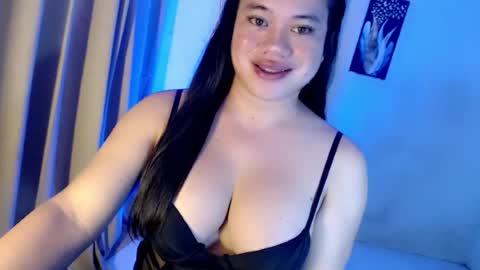 Hanna online show from July 12, 2:15 am