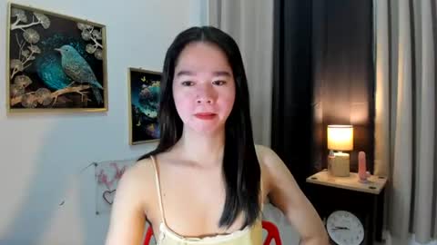 yourtinybunny online show from June 23, 10:44 am
