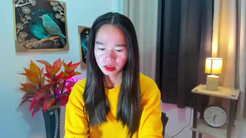 yourtinybunny online show from April 27, 2:14 pm