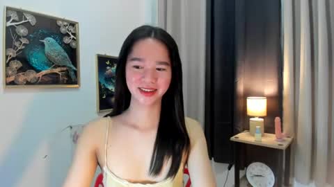 yourtinybunny online show from June 21, 2:12 pm