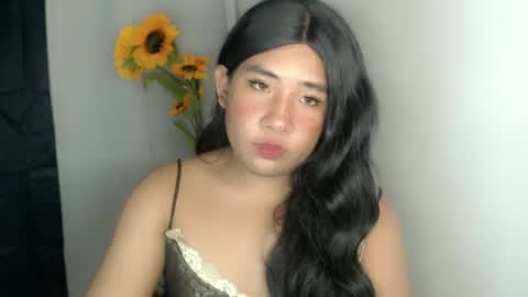 Jeen online show from March 12, 9:45 pm