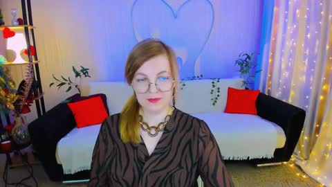 Alice online show from May 2, 9:26 am