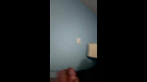 yourwhiteislandboy online show from March 5, 12:25 pm