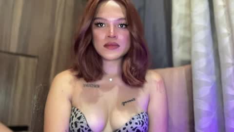 ANDREA online show from April 2, 1:57 am