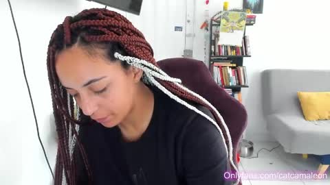 elizabeth  ju   online show from May 3, 6:36 pm