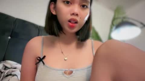 YowgineTheGreat online show from March 7, 11:40 am