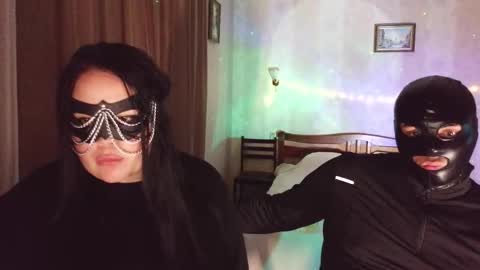 Marcus and Anna online show from November 12, 5:15 pm