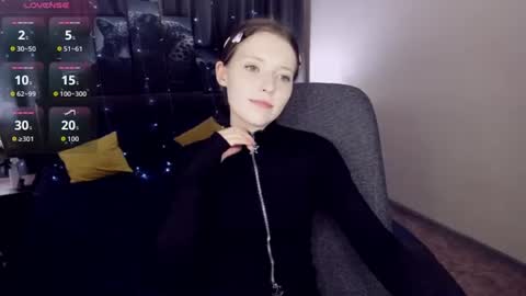 YukiShine online show from July 19, 8:44 pm