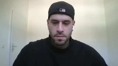 yul53 online show from February 7, 12:19 pm