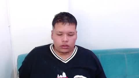 yul an val online show from October 12, 8:43 pm