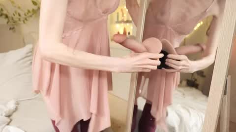 yulla dao online show from March 11, 9:48 pm