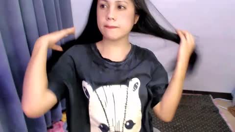 yumi online show from March 11, 6:08 am