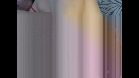 yummy72747 online show from October 27, 7:08 am