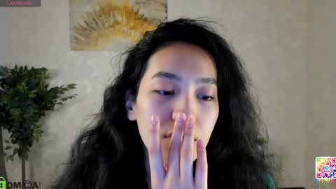 Cindey online show from April 24, 3:52 am