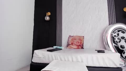 Yummyduo online show from July 5, 11:17 am