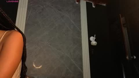 Yummyduo online show from January 6, 5:28 pm