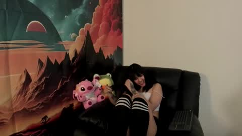 Yuna online show from February 26, 6:00 pm