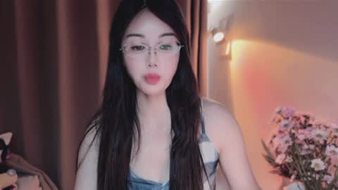YunEr online show from June 14, 2:24 am