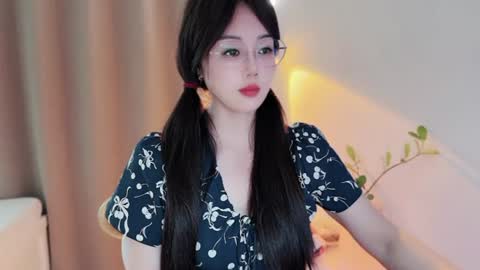 YunEr online show from July 13, 4:49 am