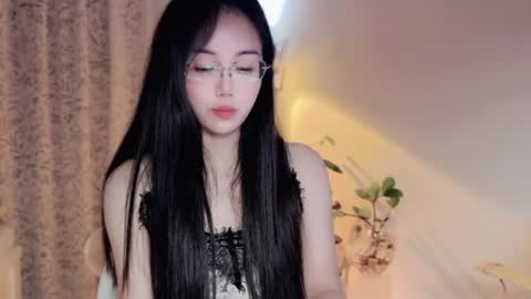 YunEr online show from July 1, 2:37 pm