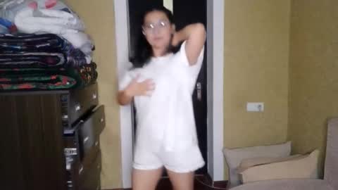 Yuna online show from December 3, 2:07 pm