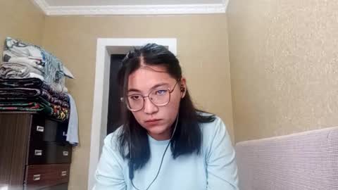 Yuna online show from November 12, 8:05 am