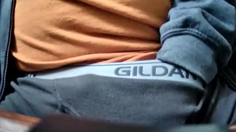 yuppers1234 online show from October 24, 7:03 pm